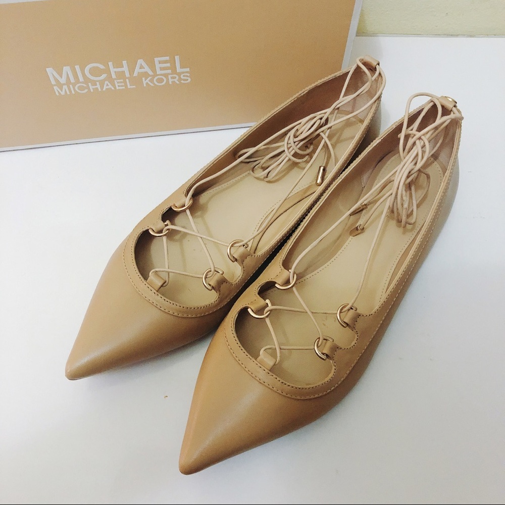 Michael Kros Lace-up flat